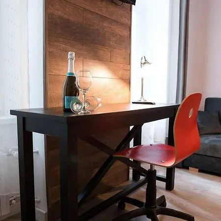 Lägenhet Ultra Bohemian 2 *