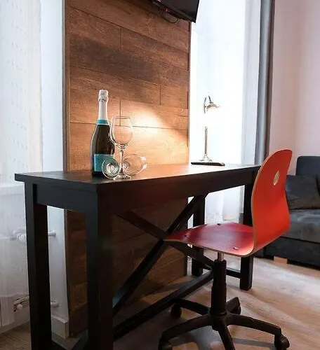 Lägenhet Ultra Bohemian 2 *